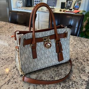 Michael Kors Hamilton MD